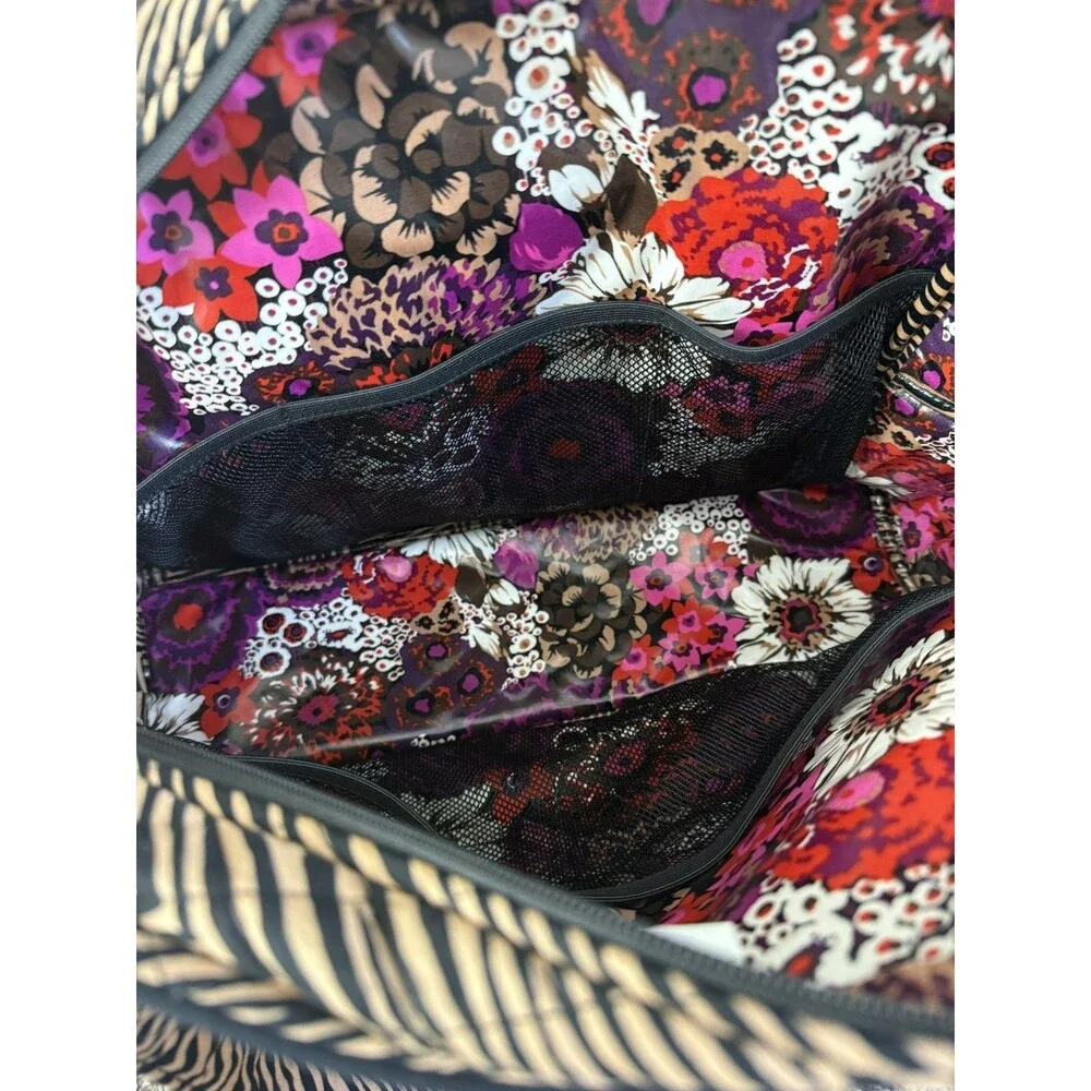 NWT Vera Bradley Stroll Around Baby Bag Zebra Quilted Diaper Tote Changing Pad